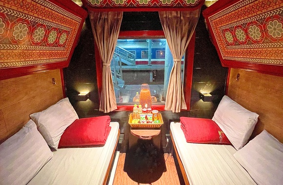 Vip Deluxe Cabin