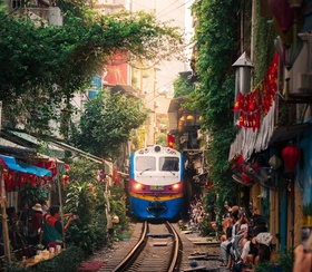 Train or Bus - Choosing the best way to get to Sapa